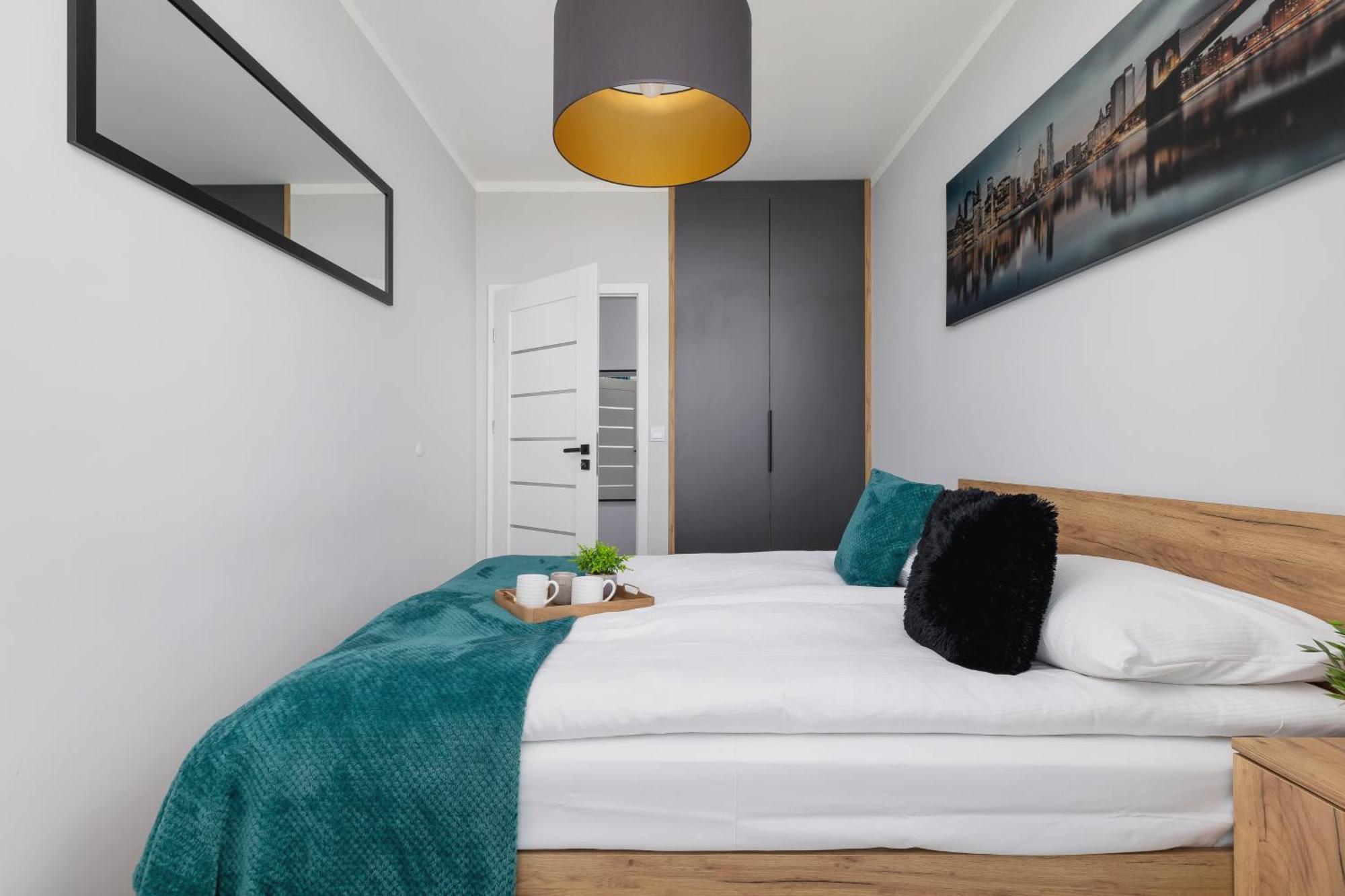 Apartment Przestronny Z Balkonem By Renters