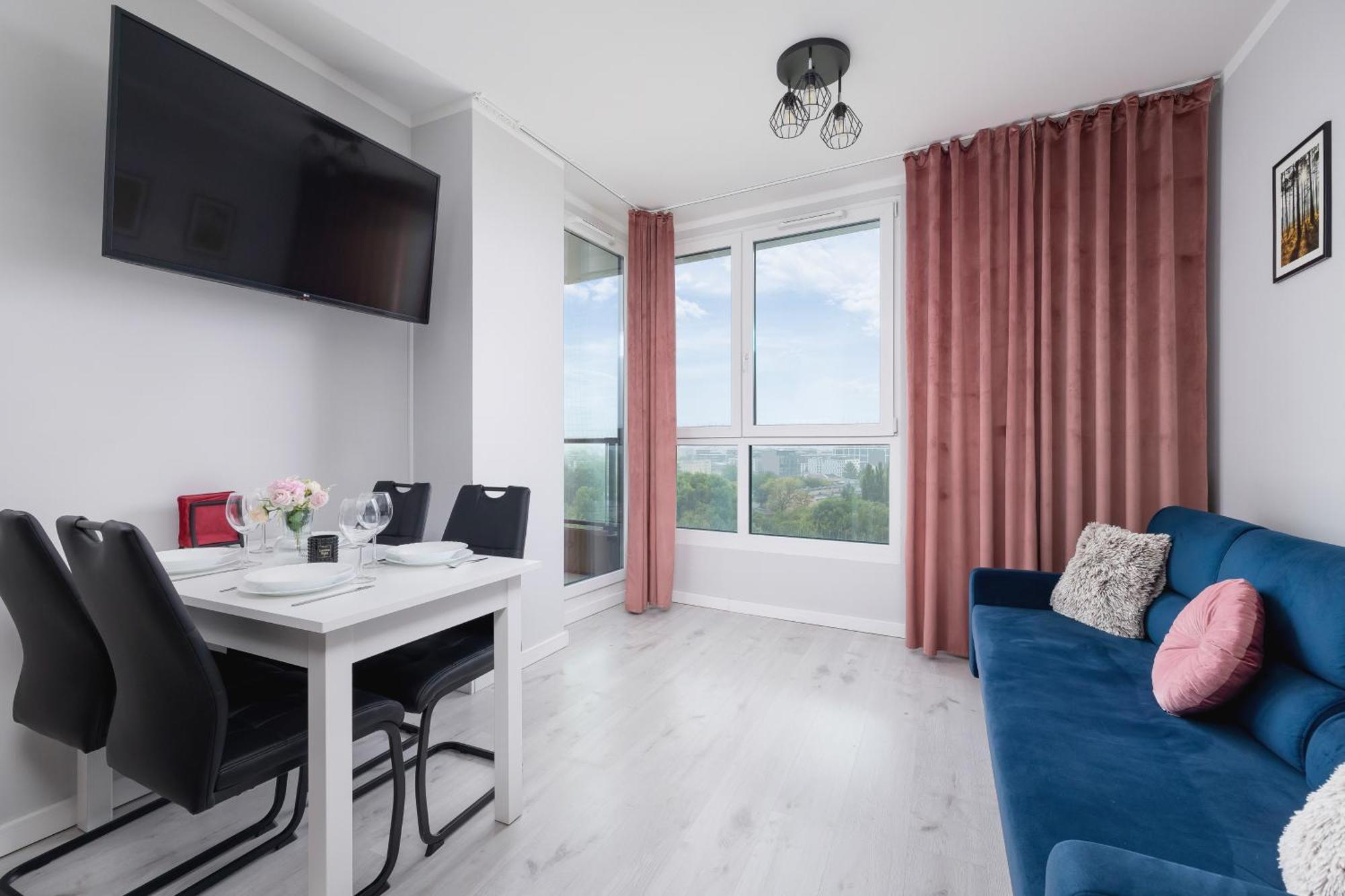 Apartment Przestronny Z Balkonem By Renters *