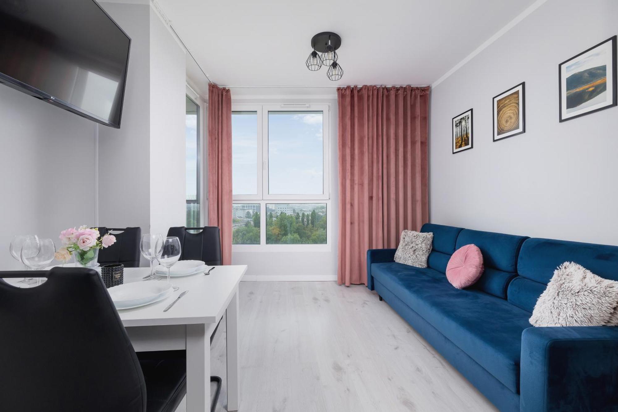 Przestronny Z Balkonem By Renters Apartment Krakow